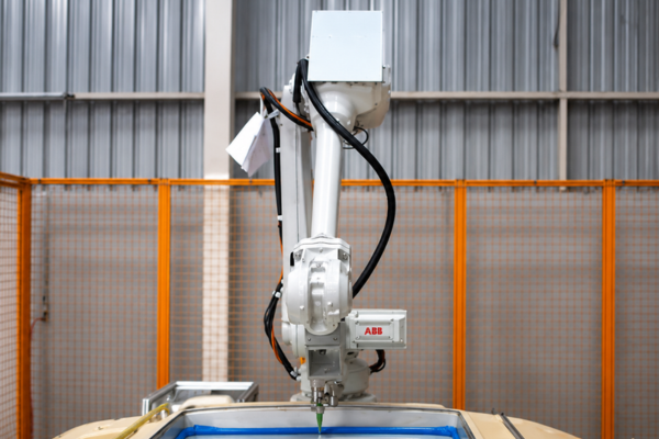 Robot laser cutting